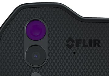 Смартфон Cat S61 оснащен тепловизором FLIR Lepton